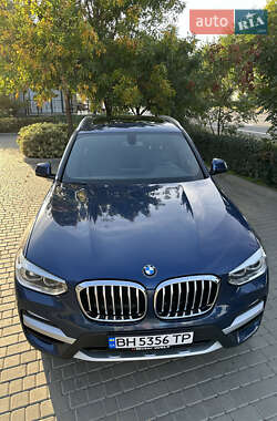 Внедорожник / Кроссовер BMW X3 2017 в 