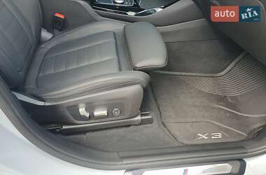 Внедорожник / Кроссовер BMW X3 2022 в 