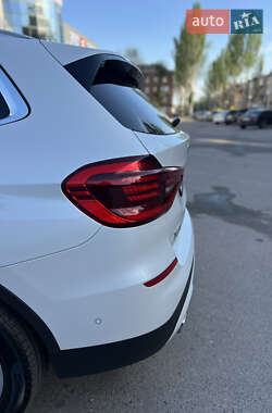 Позашляховик / Кросовер BMW X3 2020 в 