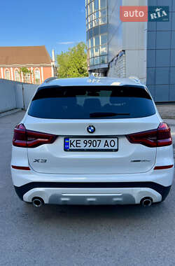 Позашляховик / Кросовер BMW X3 2020 в 