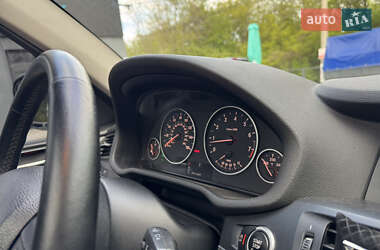 Позашляховик / Кросовер BMW X3 2012 в 