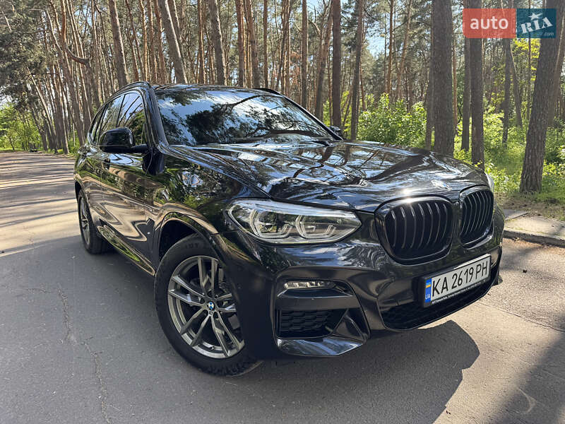 Позашляховик / Кросовер BMW X3 2020 в 