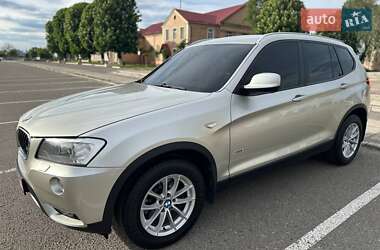 Позашляховик / Кросовер BMW X3 2011 в 