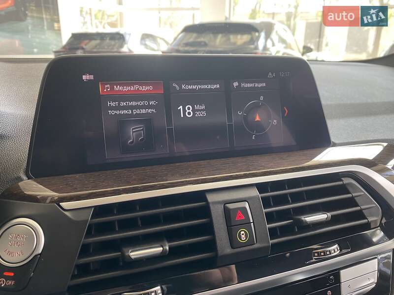 Внедорожник / Кроссовер BMW X3 2021 в Одессе