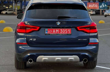 Позашляховик / Кросовер BMW X3 2018 в 