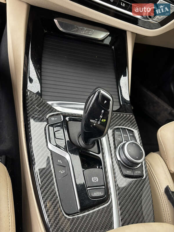 Внедорожник / Кроссовер BMW X3 2021 в Стрые