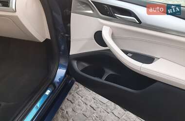 Внедорожник / Кроссовер BMW X3 2021 в 