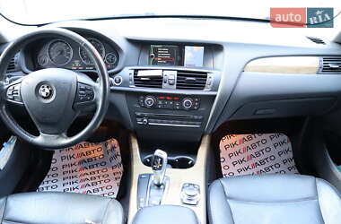 Внедорожник / Кроссовер BMW X3 2011 в 