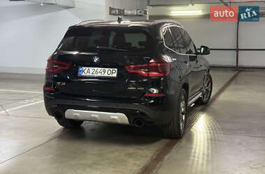 Внедорожник / Кроссовер BMW X3 2019 в 