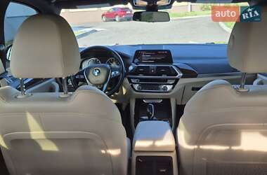 Внедорожник / Кроссовер BMW X3 2020 в 