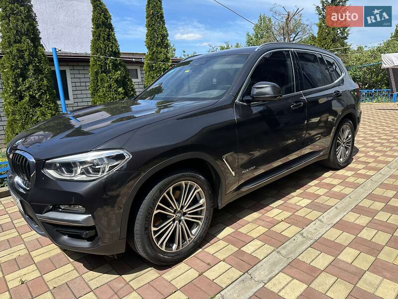 Внедорожник / Кроссовер BMW X3 2018 в Харькове