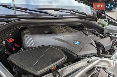 Внедорожник / Кроссовер BMW X3 2020 в 