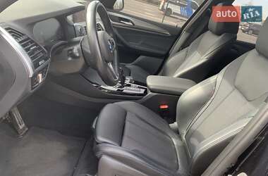 Позашляховик / Кросовер BMW X3 2021 в 