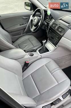 Позашляховик / Кросовер BMW X3 2008 в 