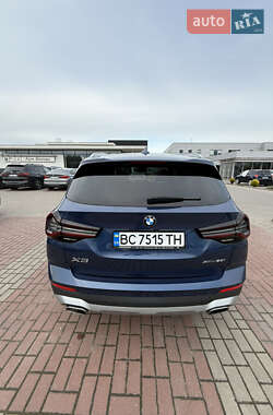Внедорожник / Кроссовер BMW X3 2021 в 