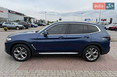 Внедорожник / Кроссовер BMW X3 2021 в 