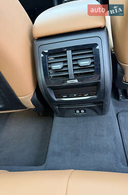 Внедорожник / Кроссовер BMW X3 2021 в 