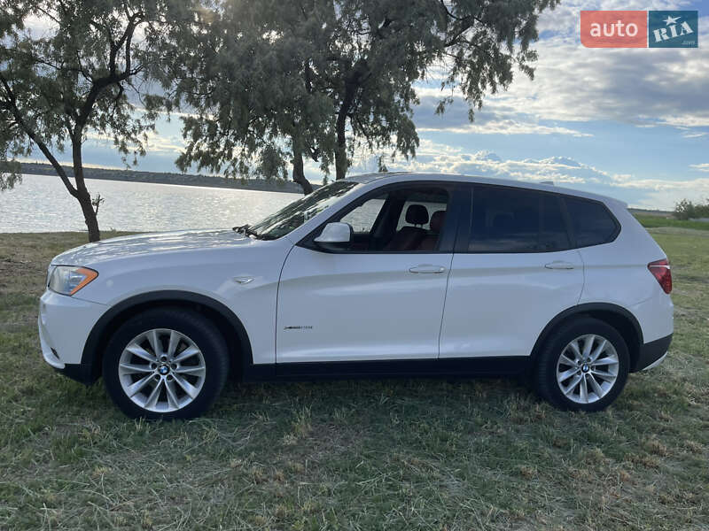 Внедорожник / Кроссовер BMW X3 2013 в Николаеве