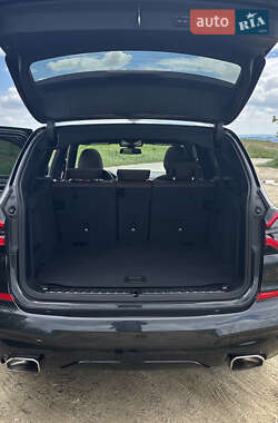 Позашляховик / Кросовер BMW X3 2023 в 