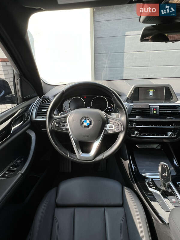 Внедорожник / Кроссовер BMW X3 2019 в Черкассах