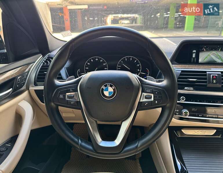 Внедорожник / Кроссовер BMW X3 2018 в Киеве