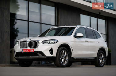 Внедорожник / Кроссовер BMW X3 2024 в Ужгороде