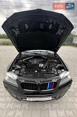 Позашляховик / Кросовер BMW X3 2012 в 