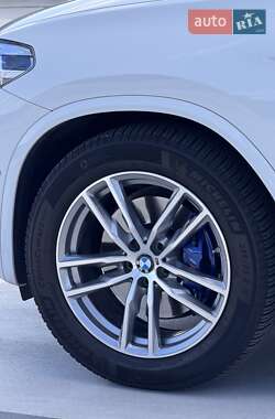 Внедорожник / Кроссовер BMW X3 2018 в 