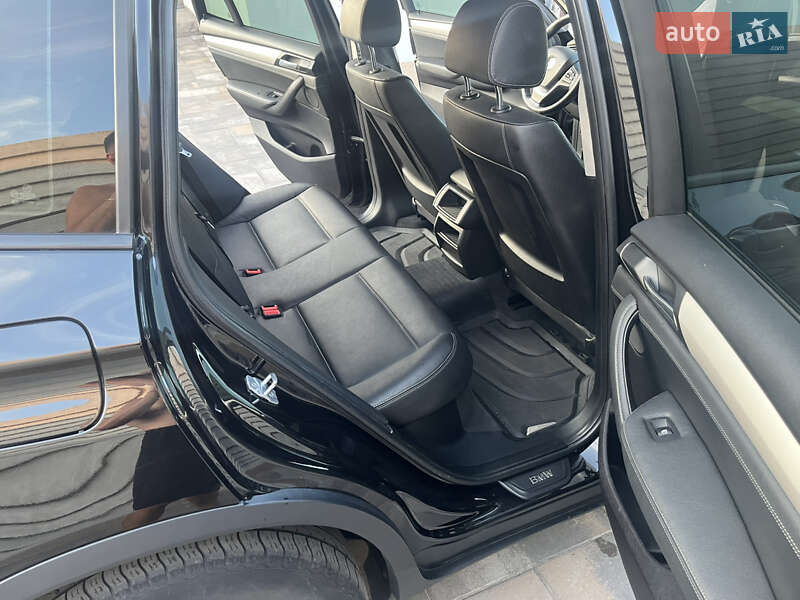 Внедорожник / Кроссовер BMW X3 2013 в Кременчуге