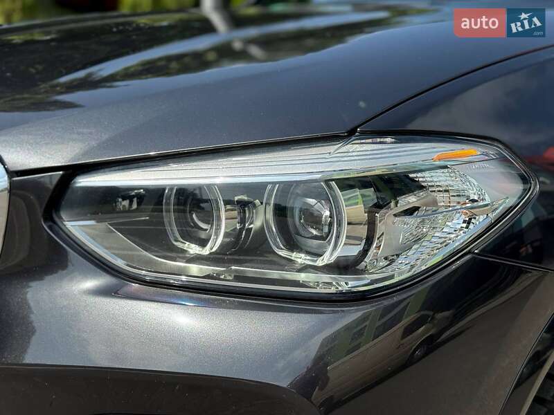 Внедорожник / Кроссовер BMW X3 2019 в Ровно