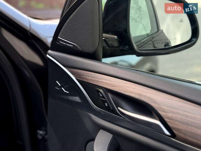 Внедорожник / Кроссовер BMW X3 2019 в Ровно