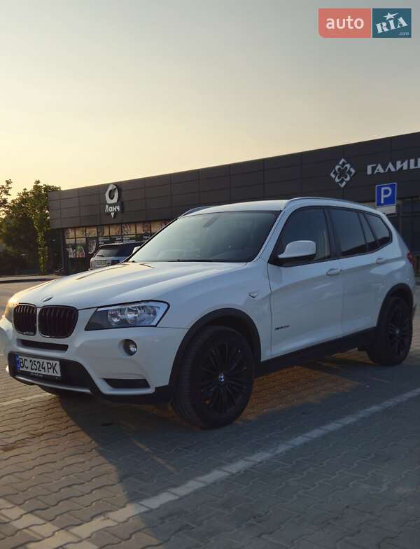 Внедорожник / Кроссовер BMW X3 2013 в Бродах