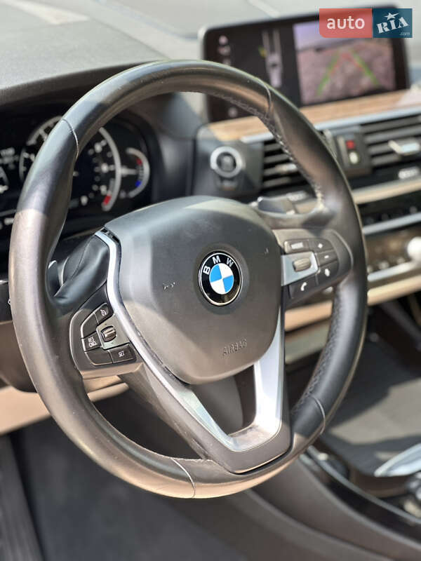 Позашляховик / Кросовер BMW X3 2018 в Києві