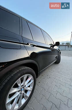 Внедорожник / Кроссовер BMW X3 2014 в 