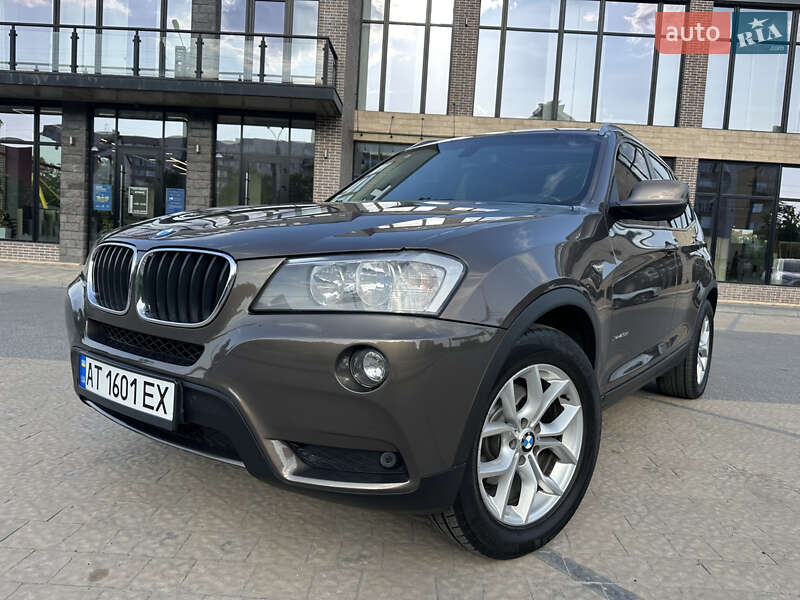 BMW X3 2011