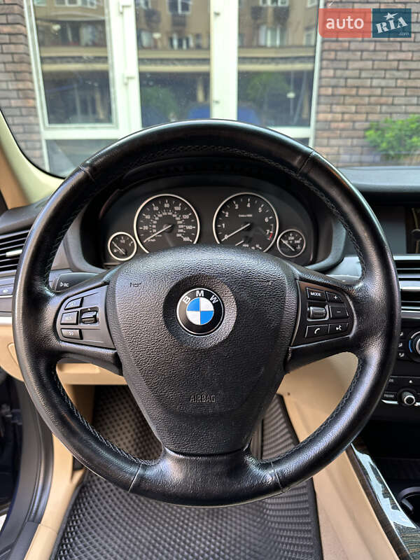 Внедорожник / Кроссовер BMW X3 2012 в Киеве