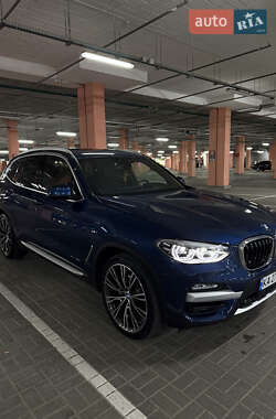 Внедорожник / Кроссовер BMW X3 2017 в 