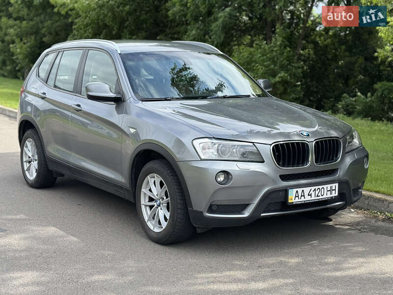 BMW X3 2011