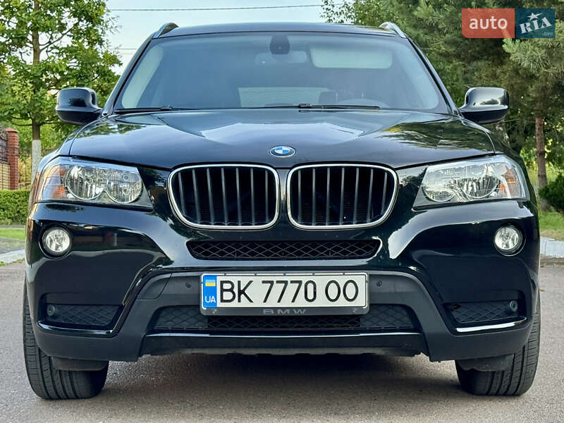 BMW X3 2011