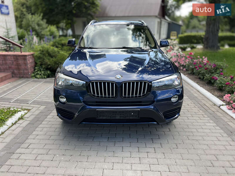 Внедорожник / Кроссовер BMW X3 2016 в 