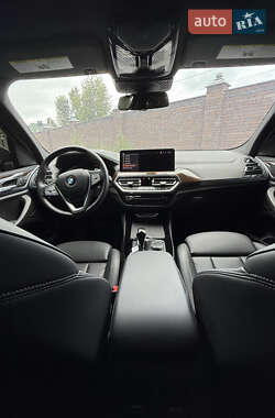 Внедорожник / Кроссовер BMW X3 2023 в Киеве