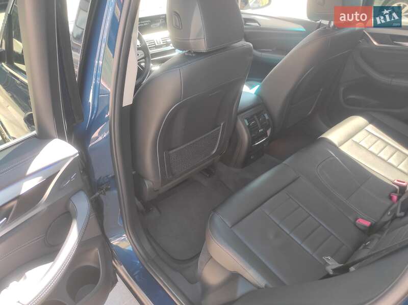 Внедорожник / Кроссовер BMW X3 2019 в Львове фото 23 Внедорожник / Кроссовер BMW X3 2019 в Львове