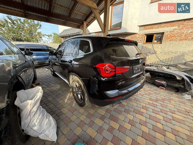 Позашляховик / Кросовер BMW X3 2022 в Новояворівську