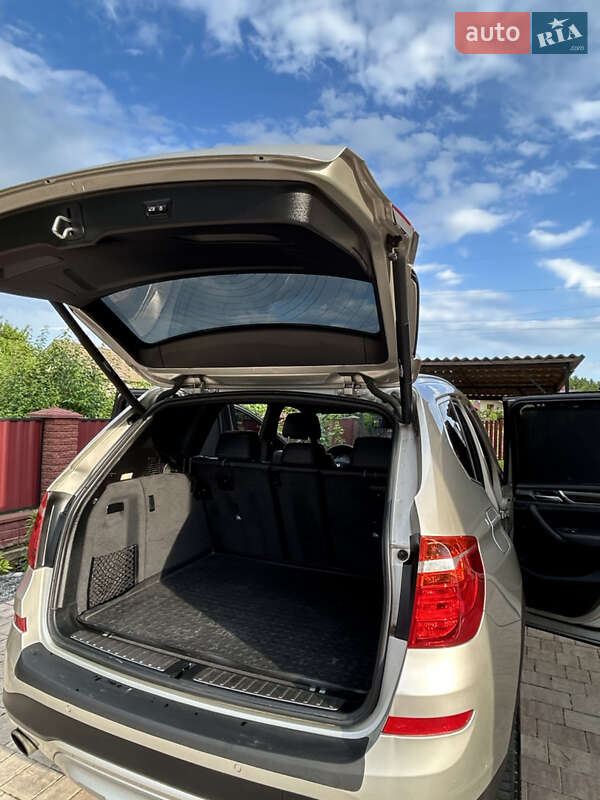 Внедорожник / Кроссовер BMW X3 2014 в Калуше