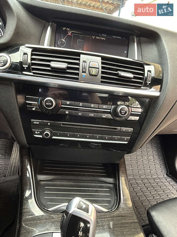 Внедорожник / Кроссовер BMW X3 2014 в Калуше