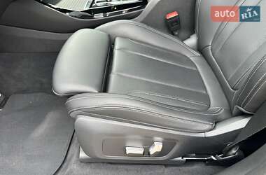 Позашляховик / Кросовер BMW X3 2022 в 