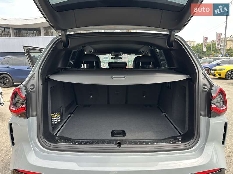 Внедорожник / Кроссовер BMW X3 2022 в Киеве