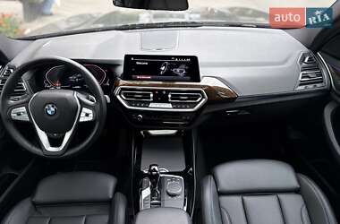 Позашляховик / Кросовер BMW X3 2023 в 