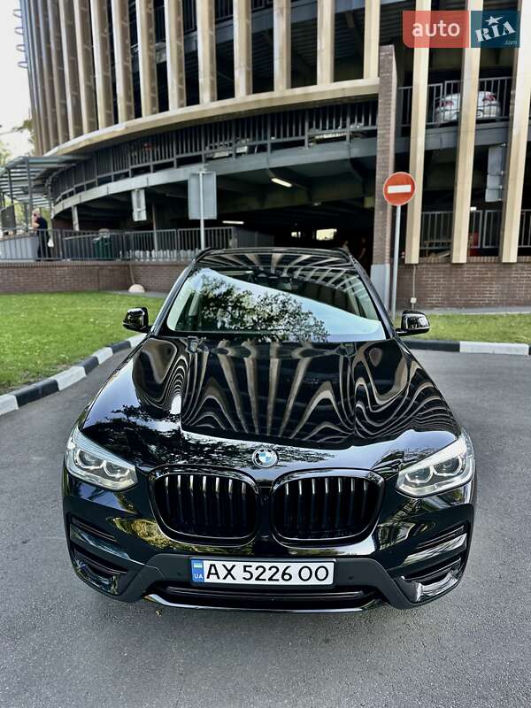 Внедорожник / Кроссовер BMW X3 2019 в Харькове