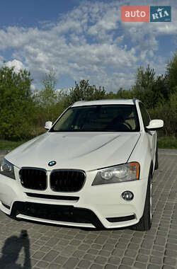 Позашляховик / Кросовер BMW X3 2012 в 